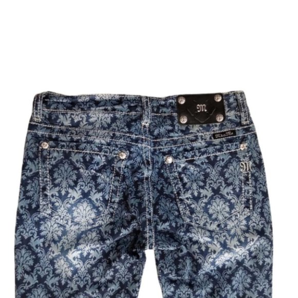 Miss Me Damask Navy Cuffed Capri Jeans 28 - Picture 4 of 9